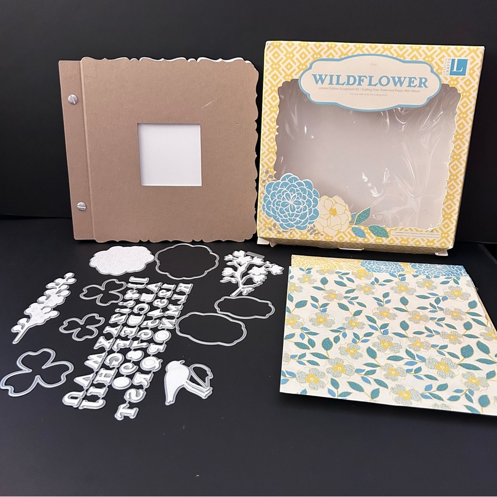 We R Memory keepers (Lifestyle Crafts) Limited edition Wildflower scrapbook kit